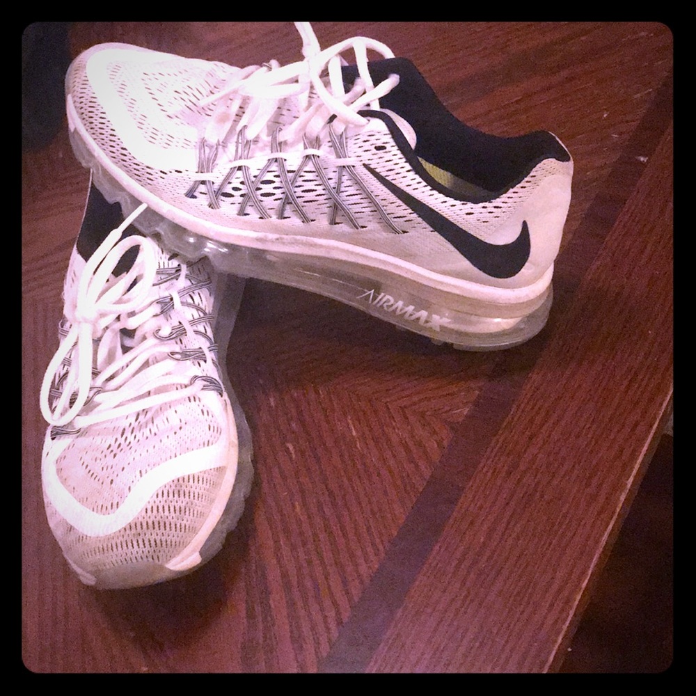 Nike Air Max White and Black Sneakers